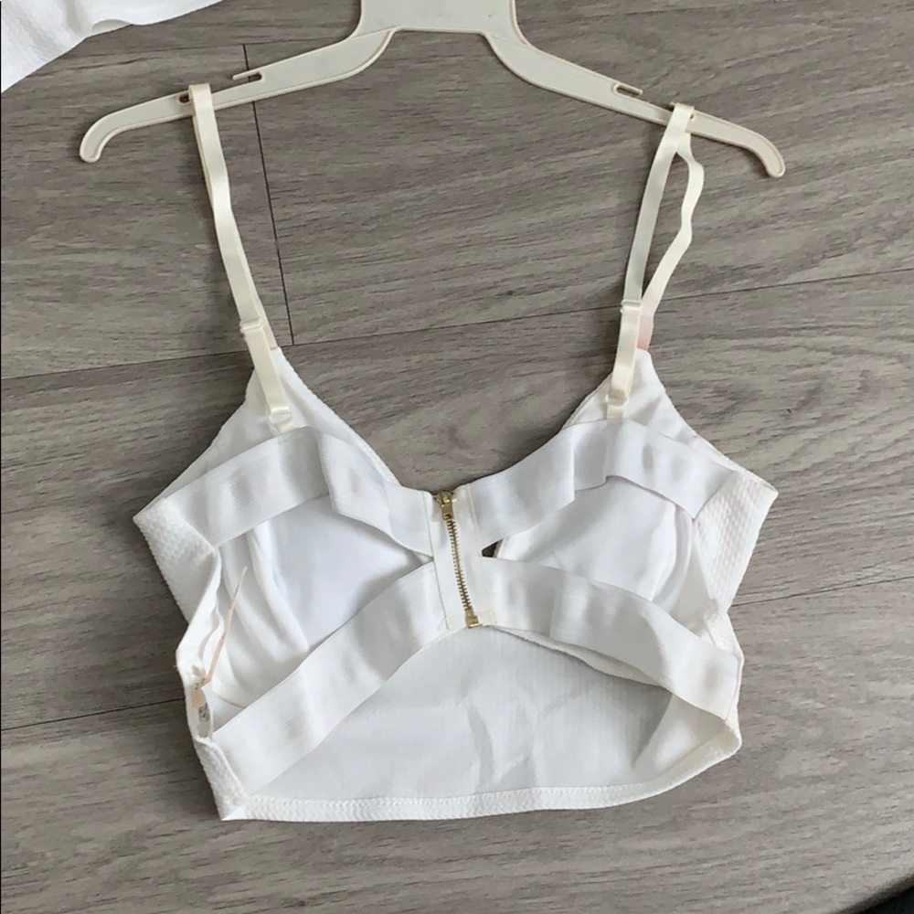 White textured crop top - Picture 2 of 2